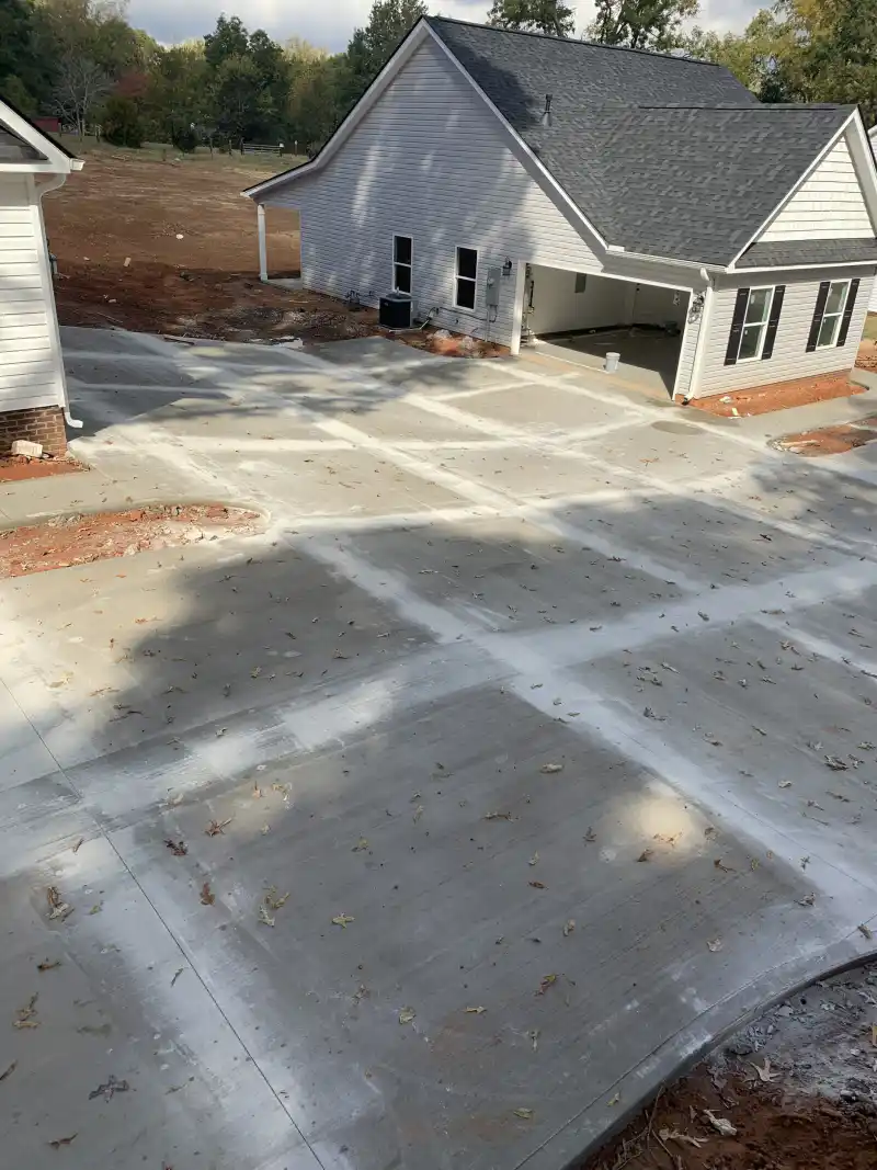 Concrete driveway poured by Ace Concrete Construction