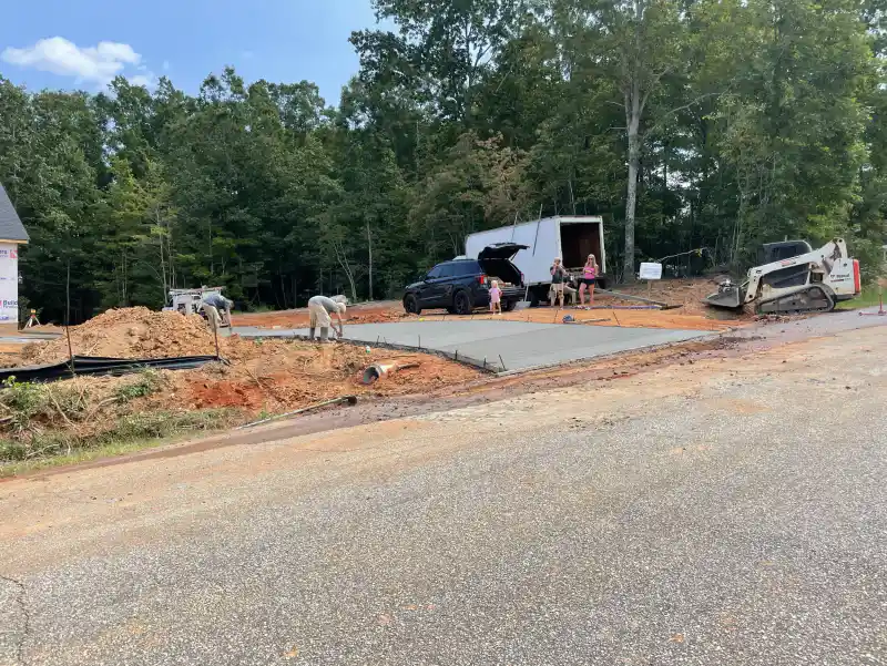 Concrete driveway poured by Ace Concrete Construction