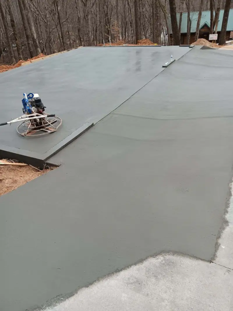 Garage or building slab poured by Ace Concrete Construction